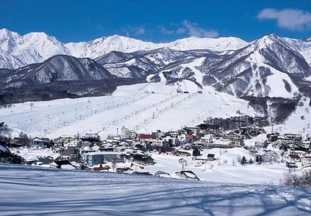 Sunshine Hakuba Ski-To-Door Exteriér fotografie